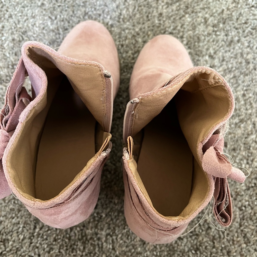 Pink booties - Picture 5 of 7